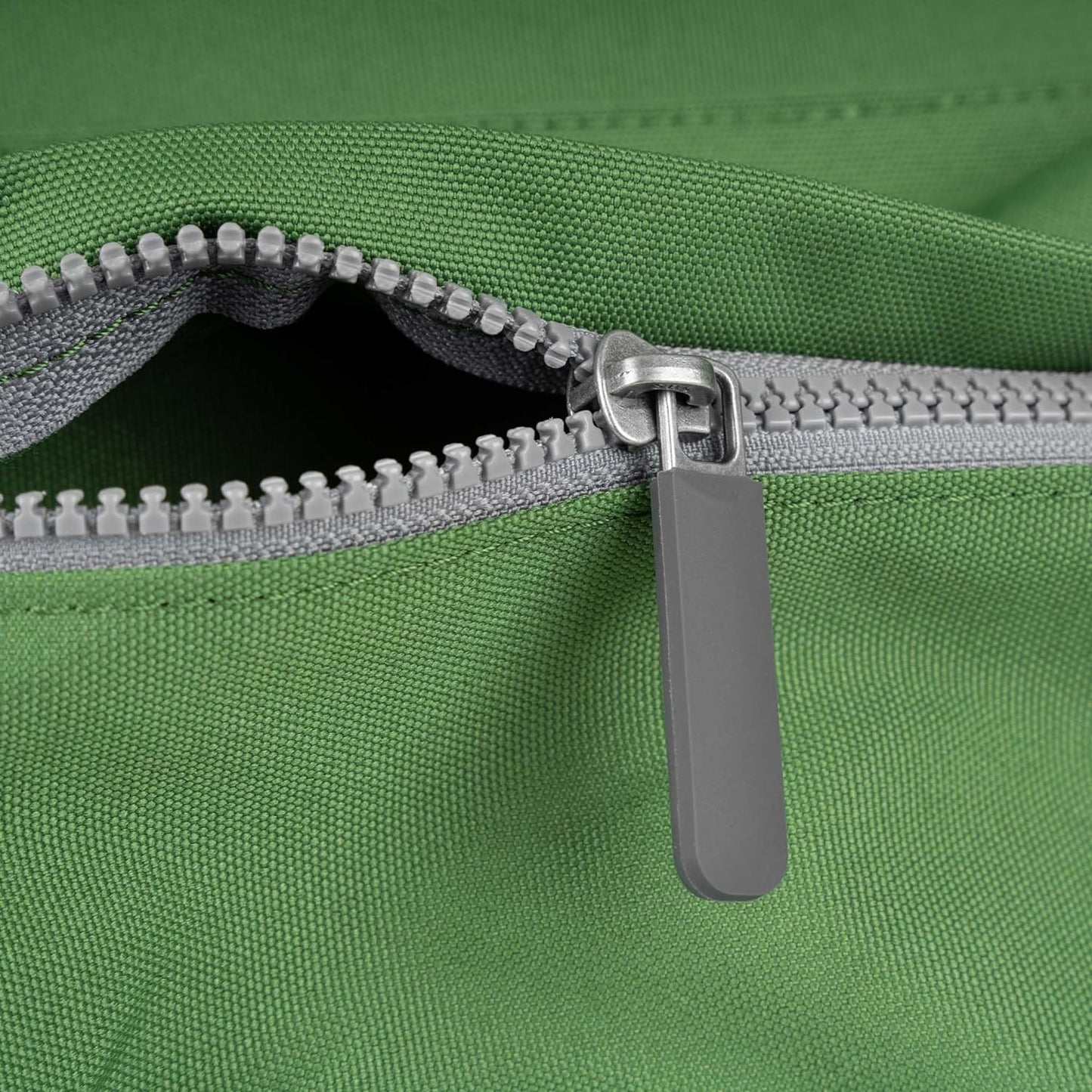 Trafalgar tote bag - foliage green - Roka