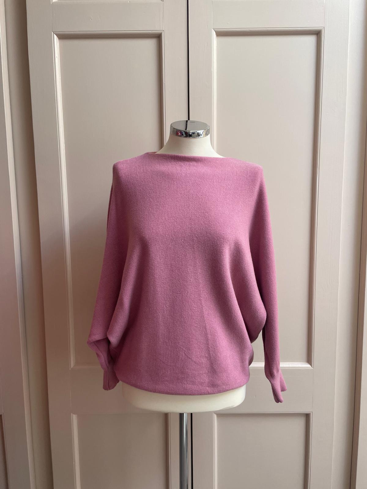 Pearl back button jumper - raspberry