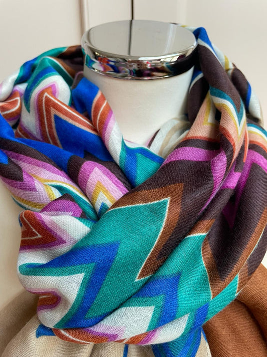 Zigzag colourful scarf - brown