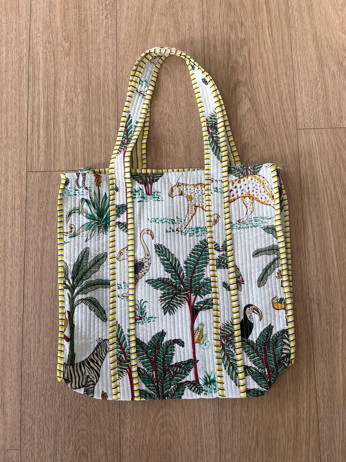 Oversized indian tote bag - white jungle