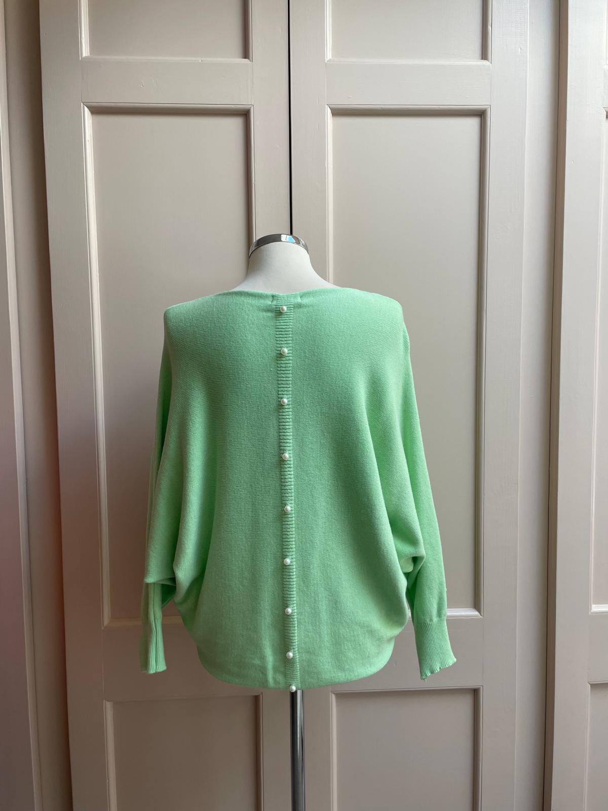 Pearl back button jumper - mint