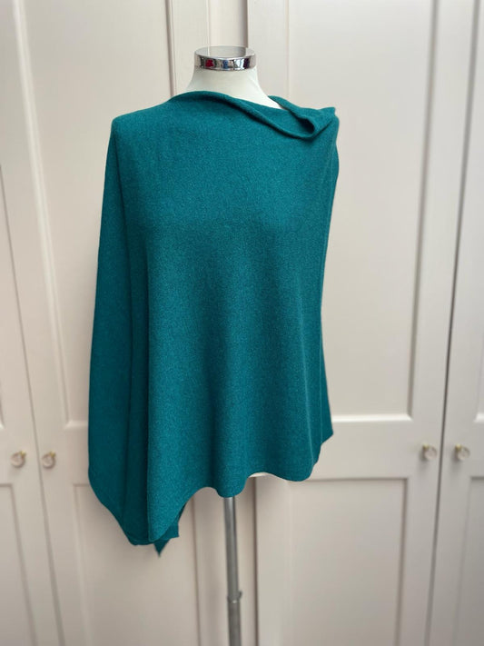 Classic cashmere blend poncho - peacock green