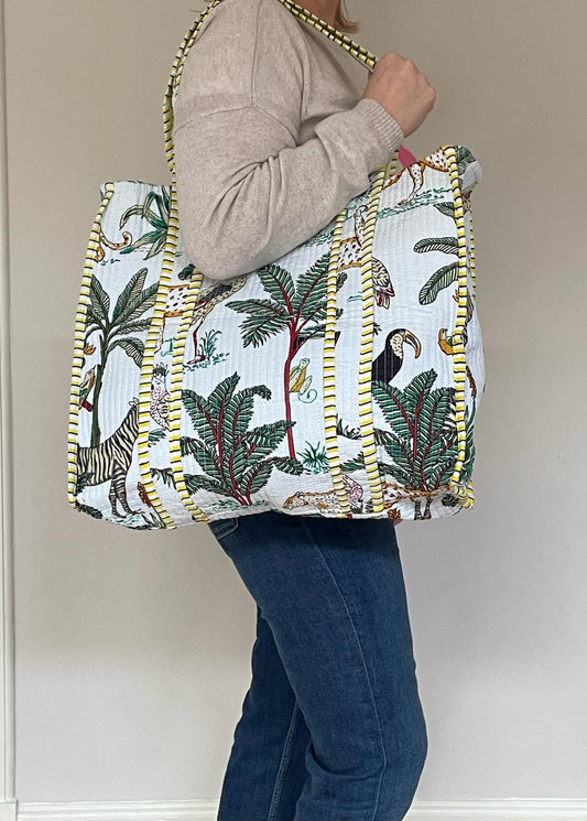 Oversized indian tote bag - white jungle